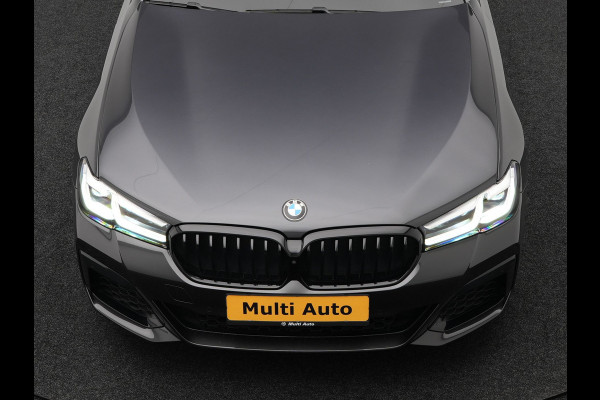 BMW 5 Serie Touring 530e xDrive M-Sport Plug In Hybrid | PHEV | Carplay | Sfeerverlichting | 360 Camera | Electrische Sportstoelen Verwarmd |  Stoelverwarming | Spraakbediening |