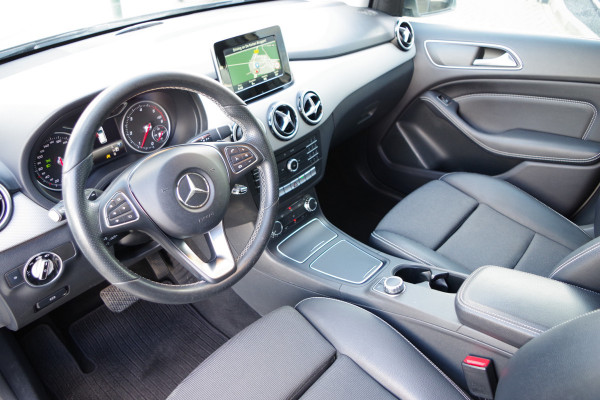 Mercedes-Benz B-Klasse 180 d Automaat Ambition, Cruise Control, LED, Half-Leder