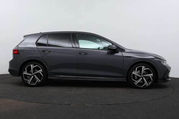 Volkswagen Golf 1.5 eTSI R-Line (Goed OnderH, Navi, Carplay, Camera, Kuipstoelen, PDC V+A, Adapt Cruise Con, Digitale Teller, Etc)