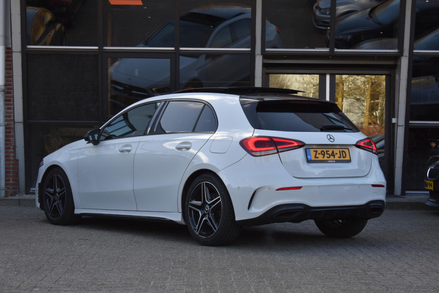 Mercedes-Benz A-Klasse 220 Premium Plus Pano Amg Sfeerverlichting