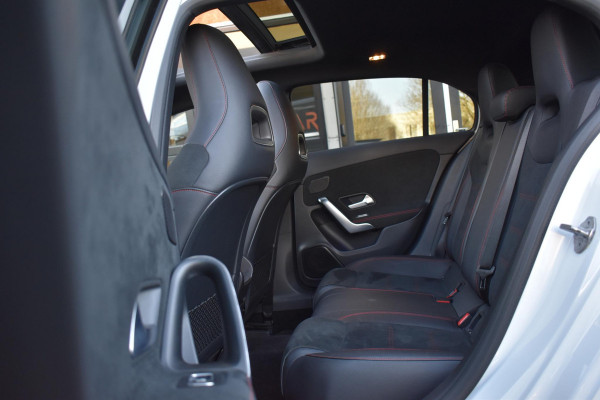 Mercedes-Benz A-Klasse 220 Premium Plus Pano Amg Sfeerverlichting