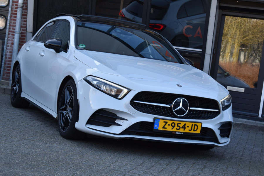 Mercedes-Benz A-Klasse 220 Premium Plus Pano Amg Sfeerverlichting