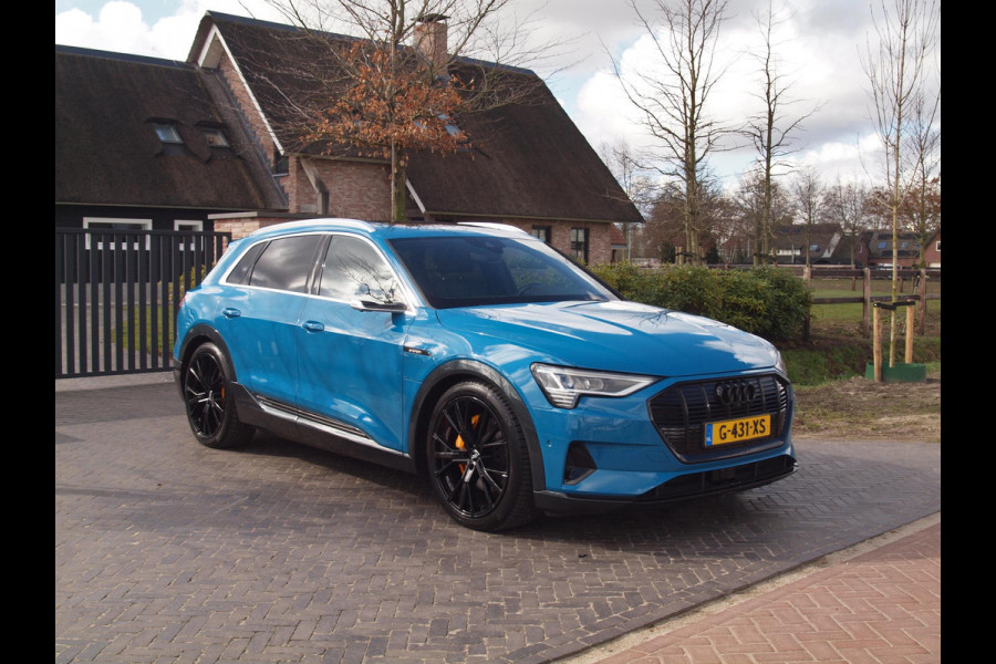 Audi e-tron e-tron 55 quattro advanced 95 kWh | Black Optic| S-Line | Edition One | Panoramadak | Bang Olufsen |