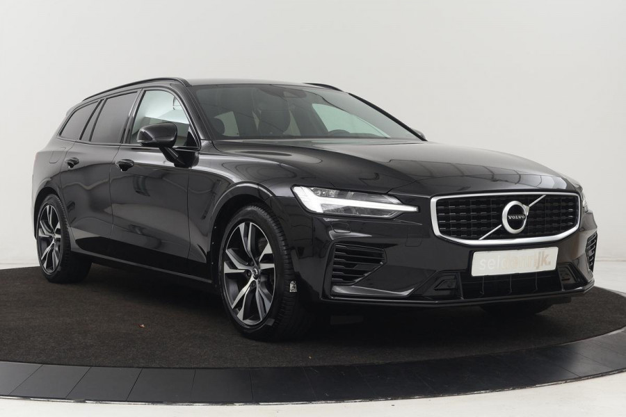 Volvo V60 2.0 T6 Recharge AWD R Design | Stoelverwarming | Harman/Kardon | Camera | Adaptive cruise | Carplay | Keyless | Full LED | PHEV