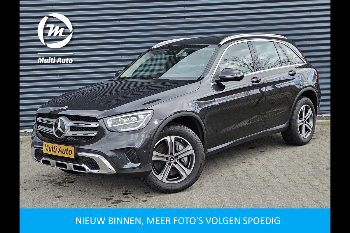 Mercedes-Benz GLC 300e 4MATIC Premium Plug In Hybrid 320pk PHEV | Trekhaak af fabriek | Apple Carplay | Keyless | DAB | Lederen Sportstoelen | Navi Full Map | BLIS |