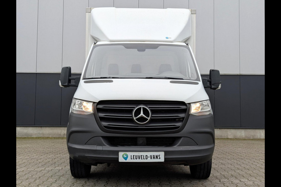 Mercedes-Benz Sprinter 316 160PK BAKWAGEN LAADKLEP AIRCO CRUISE CARPLAY 3 PERSONEN