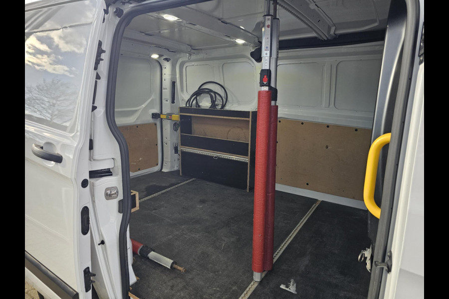 Ford Transit Custom 340 1.0 EcoBoost L1H1 PHEV Trend Plug in hybride! | Navigatie | Camera | Stoelverwarming | PDC achter | 3-zits | Cruise control |