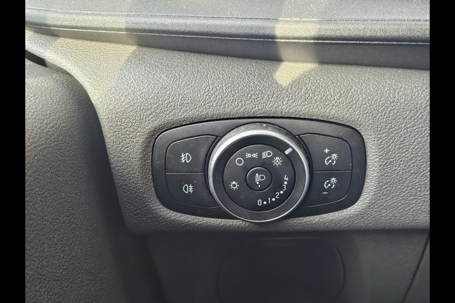 Ford Transit Custom 340 1.0 EcoBoost L1H1 PHEV Trend Plug in hybride! | Navigatie | Camera | Stoelverwarming | PDC achter | 3-zits | Cruise control |
