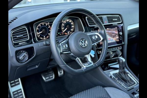 Volkswagen GOLF Variant 1.5 TSI Highline Business R -Line|Pano|Trekhaak|Virtual|Ad.Cruise|Cam|Led