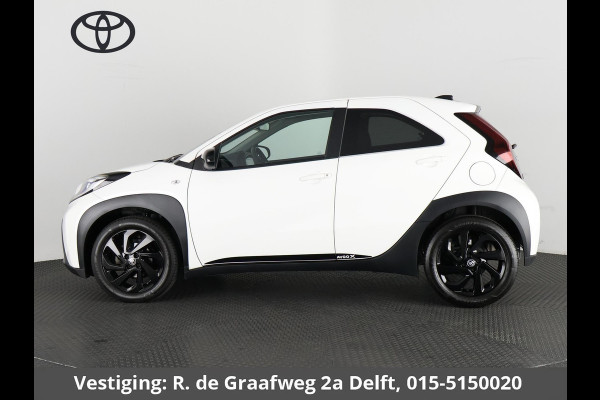 Toyota Aygo X 1.0 VVT-i MT First Sport | Apple Carplay & AndroidAUTO | Stoelverwarming | Camera | Privacy Glass | Lichtmetalen velgen |