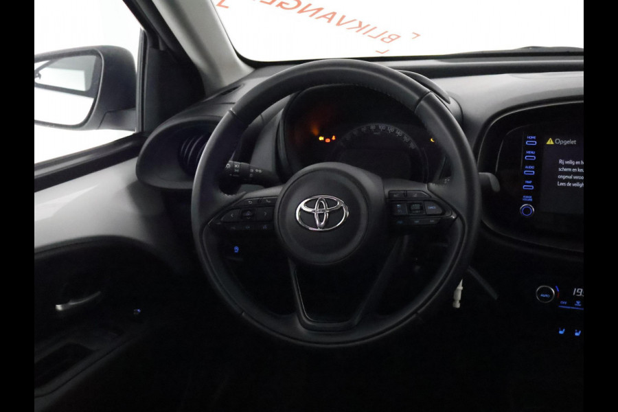 Toyota Aygo X 1.0 VVT-i MT First Sport | Apple Carplay & AndroidAUTO | Stoelverwarming | Camera | Privacy Glass | Lichtmetalen velgen |