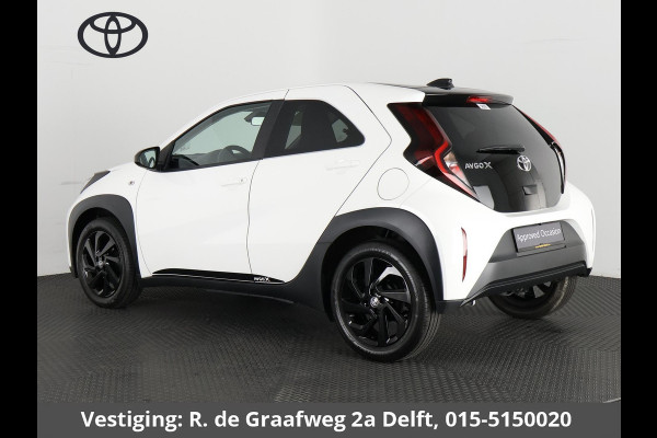 Toyota Aygo X 1.0 VVT-i MT First Sport | Apple Carplay & AndroidAUTO | Stoelverwarming | Camera | Privacy Glass | Lichtmetalen velgen |