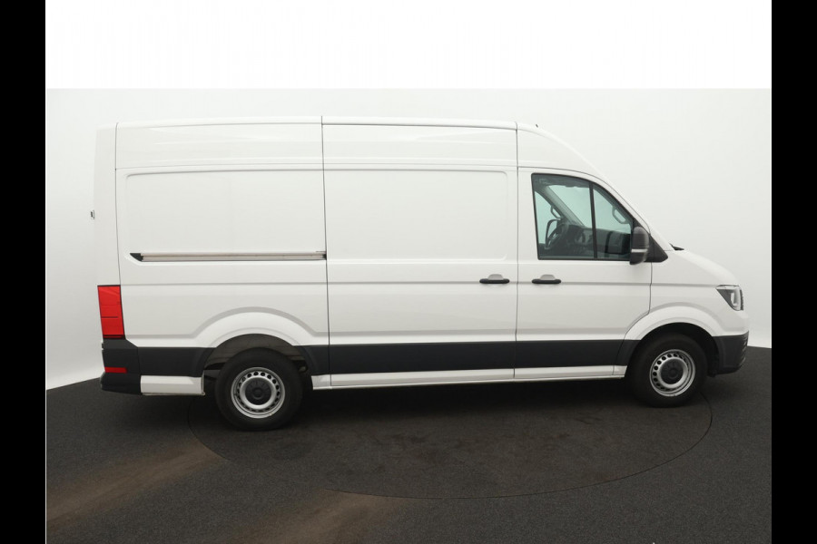 Volkswagen Crafter 30 2.0 TDI L3H3 TREKHAAK NAVI