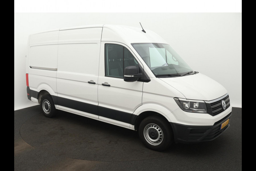 Volkswagen Crafter 30 2.0 TDI L3H3 TREKHAAK NAVI
