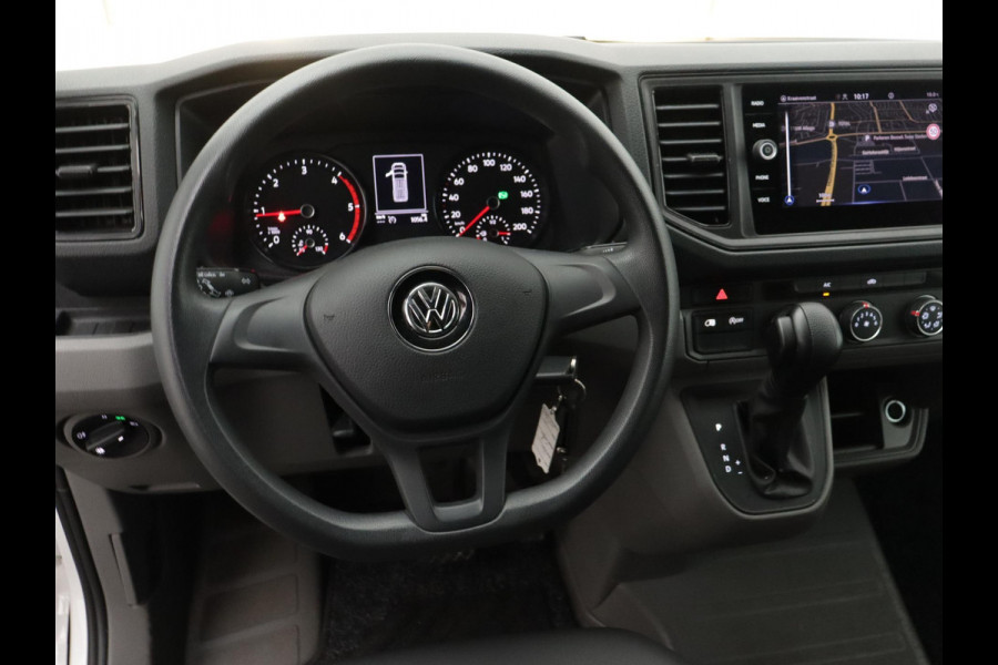 Volkswagen Crafter 30 2.0 TDI L3H3 TREKHAAK NAVI