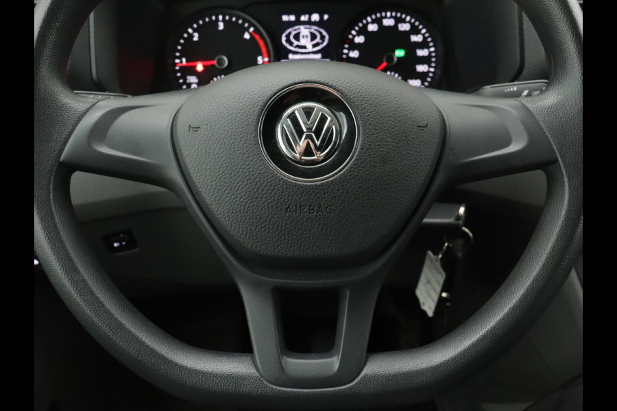 Volkswagen Crafter 30 2.0 TDI L3H3 TREKHAAK NAVI