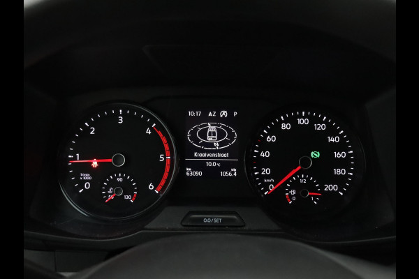 Volkswagen Crafter 30 2.0 TDI L3H3 TREKHAAK NAVI