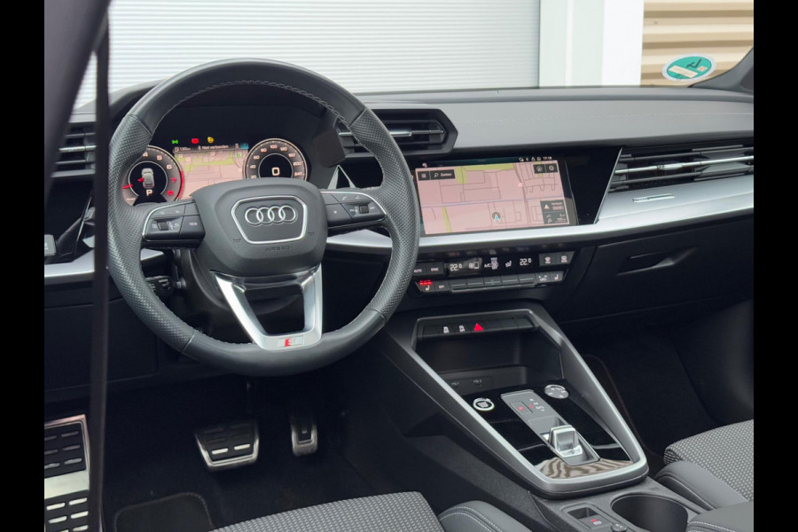 Audi A3 Sportback 35 TFSI edition one Pano/Matrix/Camera