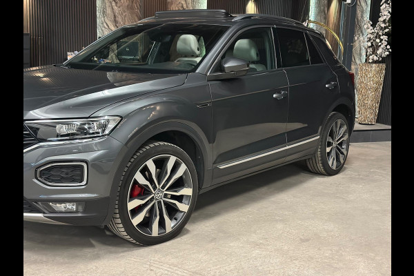 Volkswagen T-Roc 2.0 TSI 4Motion Sport| R-Line|FULL OPTION