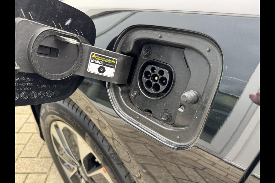 Kia Ceed Sportswagon 1.6 GDI PHEV DynamicPlusLine Nieuwe auto | Stoel- en Stuurverwarming | Elektr. achterklep | Plug In Hybrid