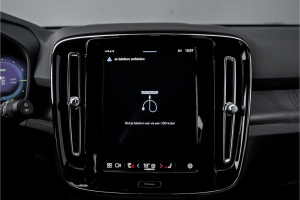 Volvo XC40 Recharge Ultimate 70 kWh Pano H/K 360° 1e Eig Stuurverwarming