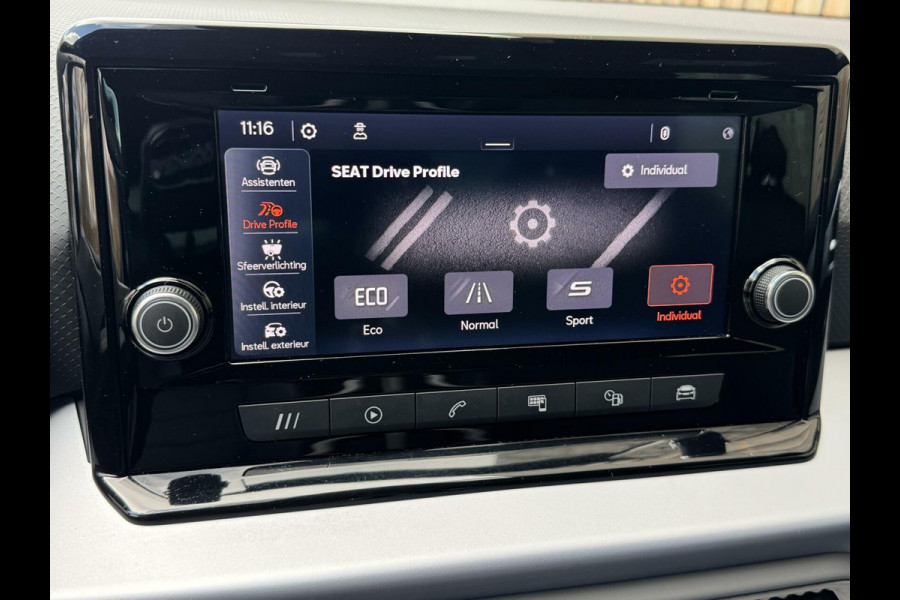 Seat Arona 1.0 TSI FR Automaat | Apple CarPlay | Achteruitrijcamera | Full-LED | Cruise control adaptief | Lane assist | Half leer/alcantar