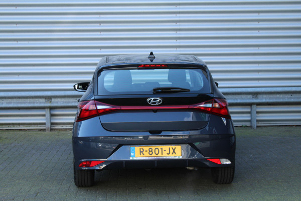 Hyundai i20 1.2 MPI 83pk Comfort NL-Auto NAP Airco Cruise Carplay Camera  Dig. cockpit 16"LMV