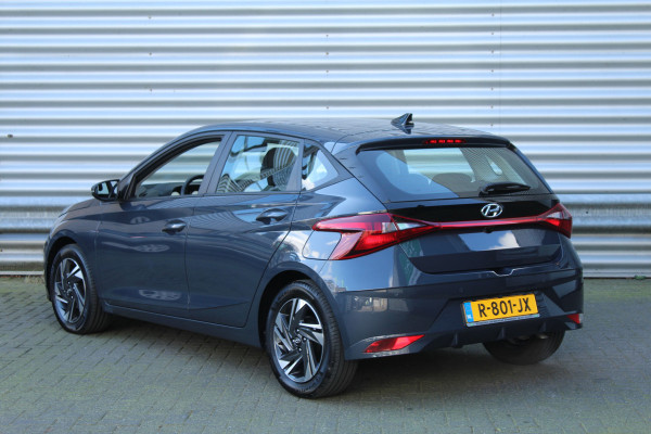 Hyundai i20 1.2 MPI 83pk Comfort NL-Auto NAP Airco Cruise Carplay Camera  Dig. cockpit 16"LMV