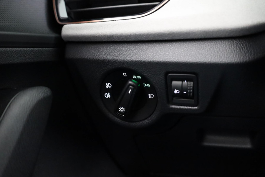 Škoda SCALA Business Edition 1.0 TSI 115 pk 7 versn. DSG