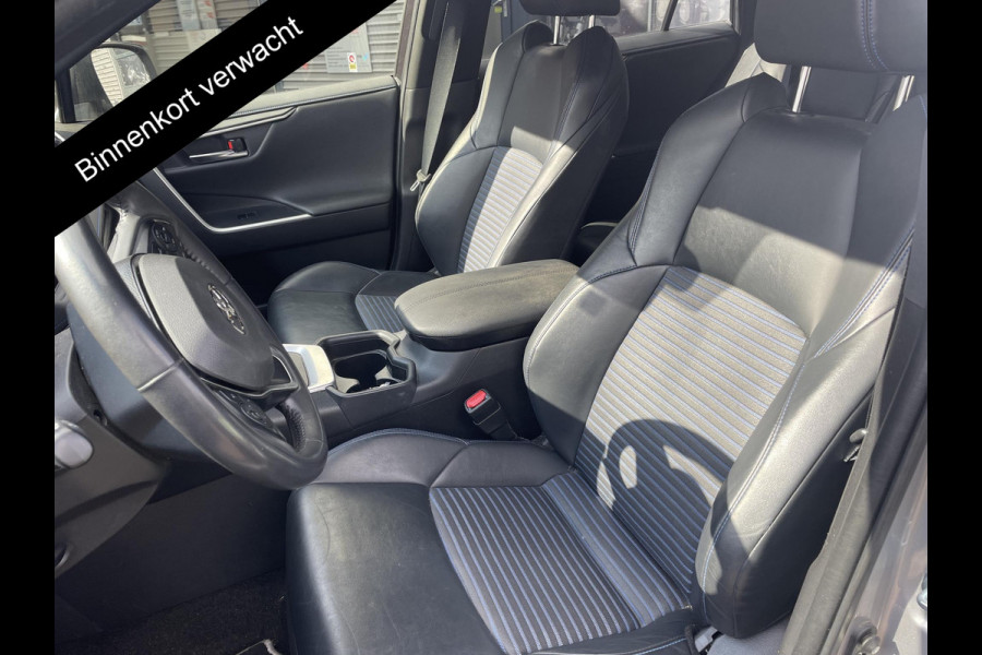 Toyota RAV4 2.5 Hybrid Bi-Tone | JBL Audio | Naviagtie | Parkeersensoren voor en achter | Stoelverwarming