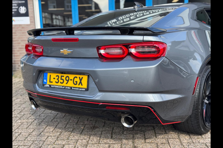 Chevrolet Camaro 2.0 Turbo 2020 Grijs AUT LEDER APK NAP!