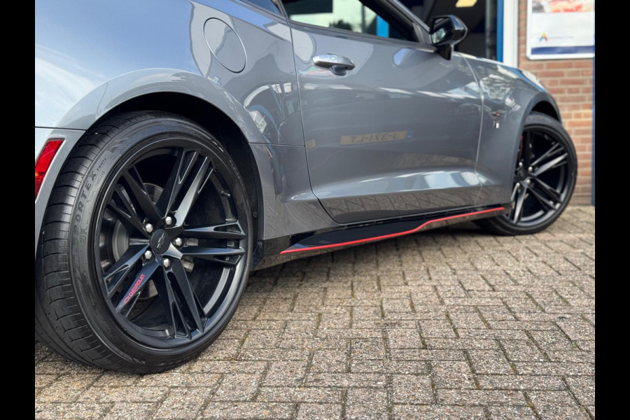 Chevrolet Camaro 2.0 Turbo 2020 Grijs AUT LEDER APK NAP!