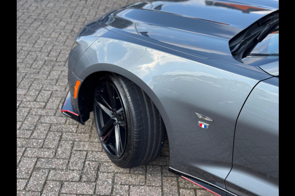 Chevrolet Camaro 2.0 Turbo 2020 Grijs AUT LEDER APK NAP!