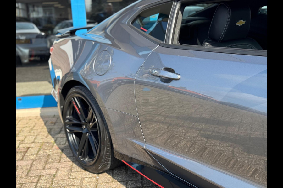 Chevrolet Camaro 2.0 Turbo 2020 Grijs AUT LEDER APK NAP!