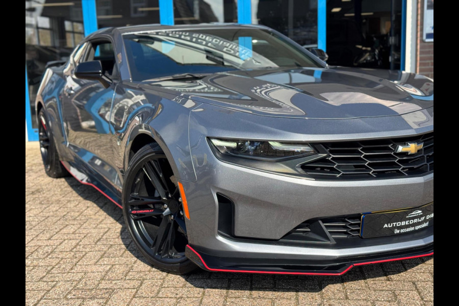 Chevrolet Camaro 2.0 Turbo 2020 Grijs AUT LEDER APK NAP!