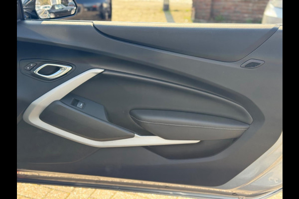 Chevrolet Camaro 2.0 Turbo 2020 Grijs AUT LEDER APK NAP!