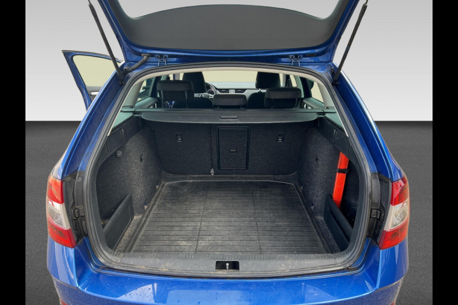 Škoda Octavia Combi 1.0 TSI Greentech Ambition Business
