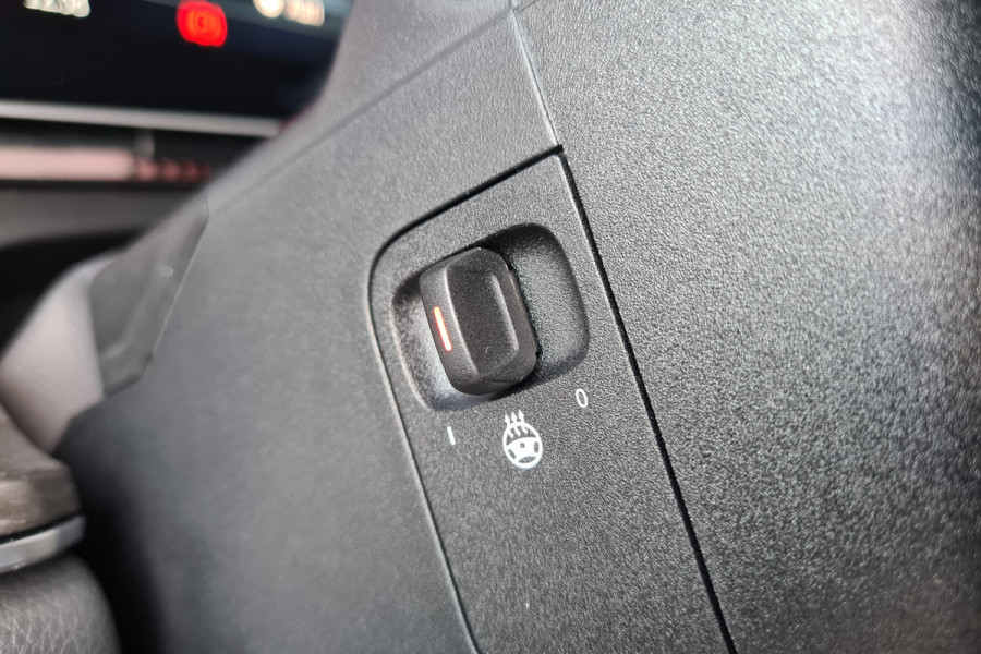 Mercedes-Benz V-Klasse 300d Extra Lang AMG-Line -Distronic-