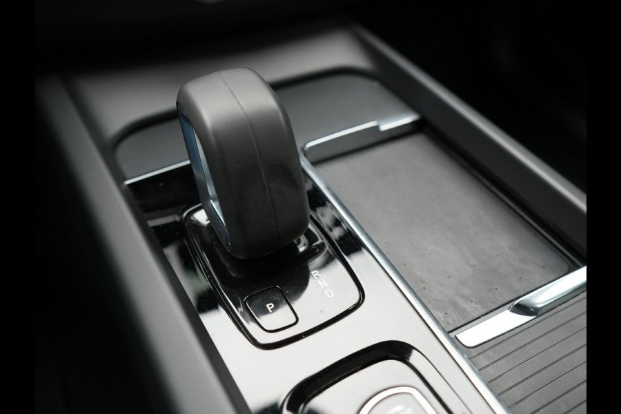 Volvo XC60 2.0 T6 Plug-in hybrid AWD Inscription Facelift Model PHEV | Google Maps | Panodak | Camera | 20 INCH | Cruise |