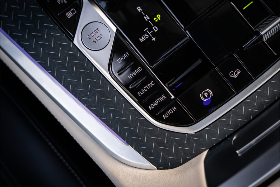 BMW X5 xDrive45e High Executive Panorama | Individuel l Elek. trekhaak | Memory | ACC | HUD