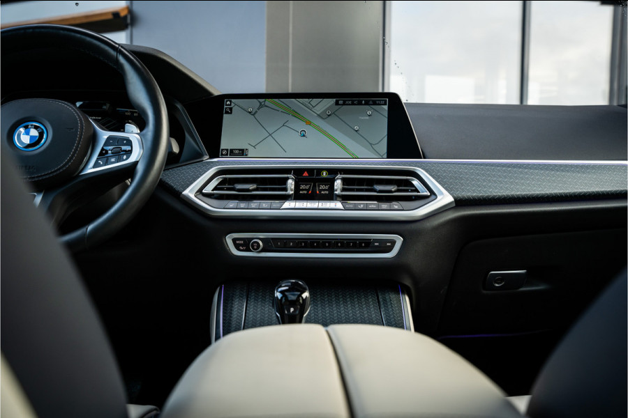BMW X5 xDrive45e High Executive Panorama | Individuel l Elek. trekhaak | Memory | ACC | HUD
