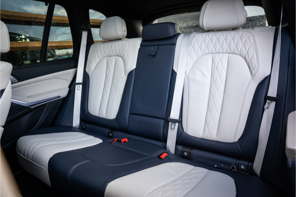 BMW X5 xDrive45e High Executive Panorama | Individuel l Elek. trekhaak | Memory | ACC | HUD