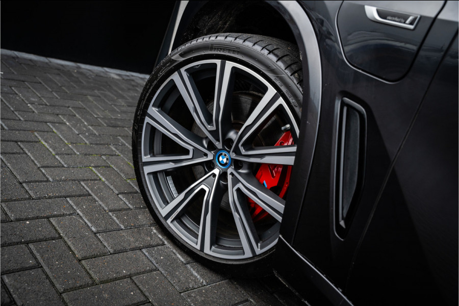 BMW X5 xDrive45e High Executive Panorama | Individuel l Elek. trekhaak | Memory | ACC | HUD