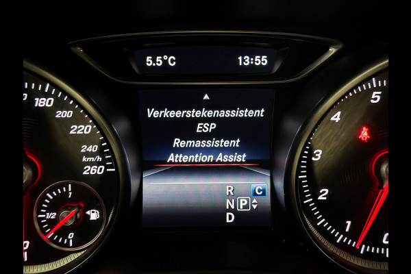 Mercedes-Benz CLA-Klasse 180 AMG |Panorama|Camera|Keyless|NL NAP