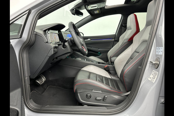 Volkswagen Golf 2.0 TSI GTI Pano IQ Leder H&K Sfeer