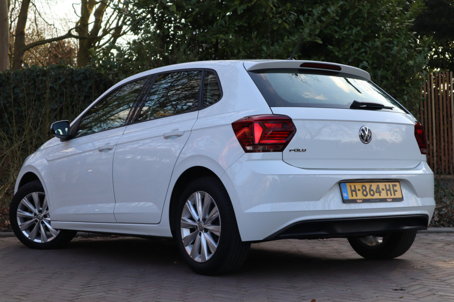 Volkswagen Polo 1.0 TSI Highline | Automaat | Camera | Carplay | ACC |