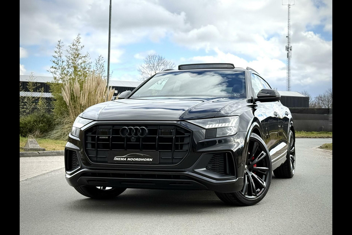 Audi Q8 60 TFSI e quattro S-Line Competition Panoramadak|B&O 3D|Softclose|Carbon|Massage|Stuurverw.|Stoelventilatie|360° Camera|Keyless-