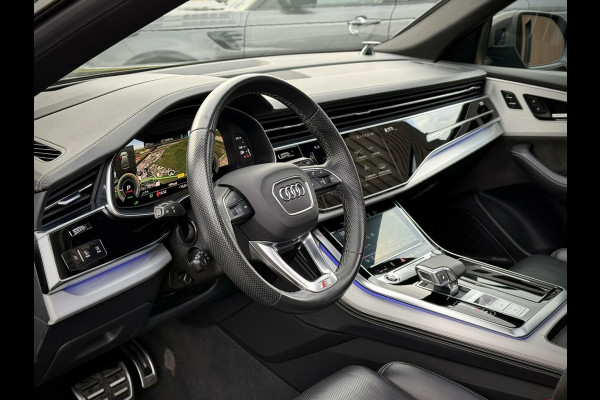 Audi Q8 60 TFSI e quattro S-Line Competition Panoramadak|B&O 3D|Softclose|Carbon|Massage|Stuurverw.|Stoelventilatie|360° Camera|Keyless-