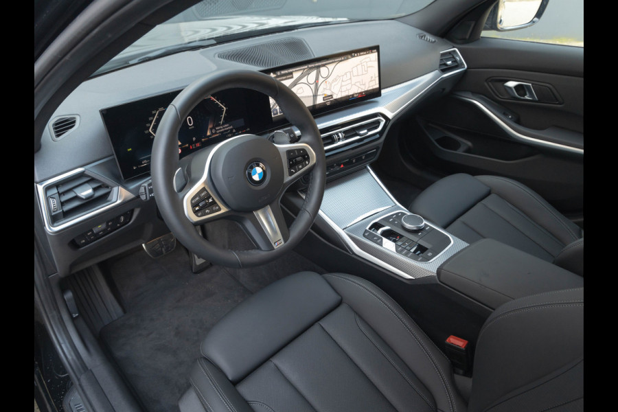 BMW 3 Serie Touring 330i M-Sport - Trekhaak - ACC - Hifi - Camera - Stoelverwarming