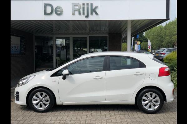 Kia Rio 1.2 CVVT ComfortPlusLine | Navi, Camera, Cruise, Bluetooth, Lichtsensor | Dealeronderhouden | NAP |